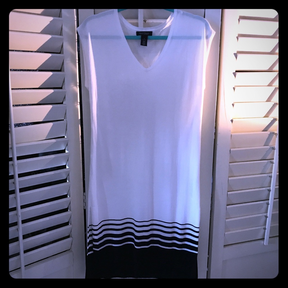 White House Black Market Cap Sleeve Summer Dress